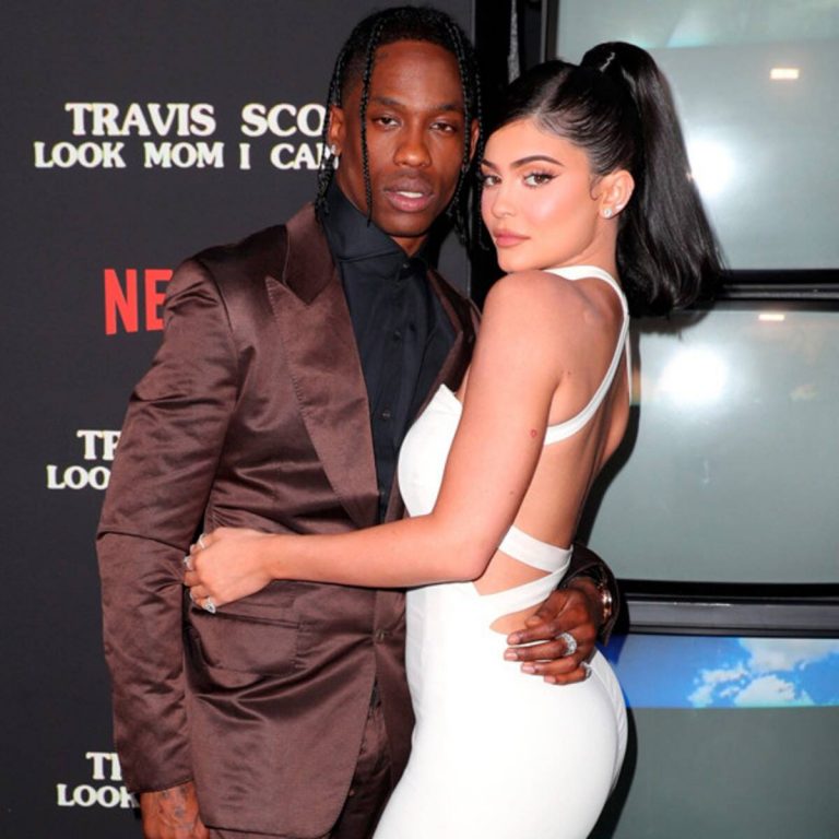 This How Travis Scott Vibin’ with Kylie Jenner – See pics
