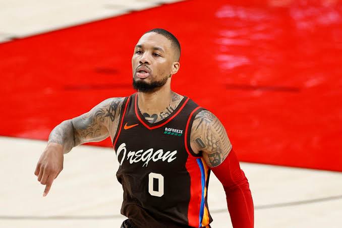 Damian Lillard Won&#8217;t be Playing for the Purple and Gold this season, Explains Why