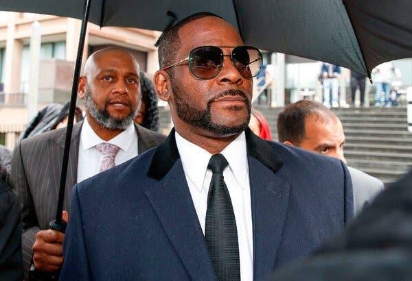 Buyers Staying Far Away From R. Kelly, as He Shops Catalogue For Getting Money